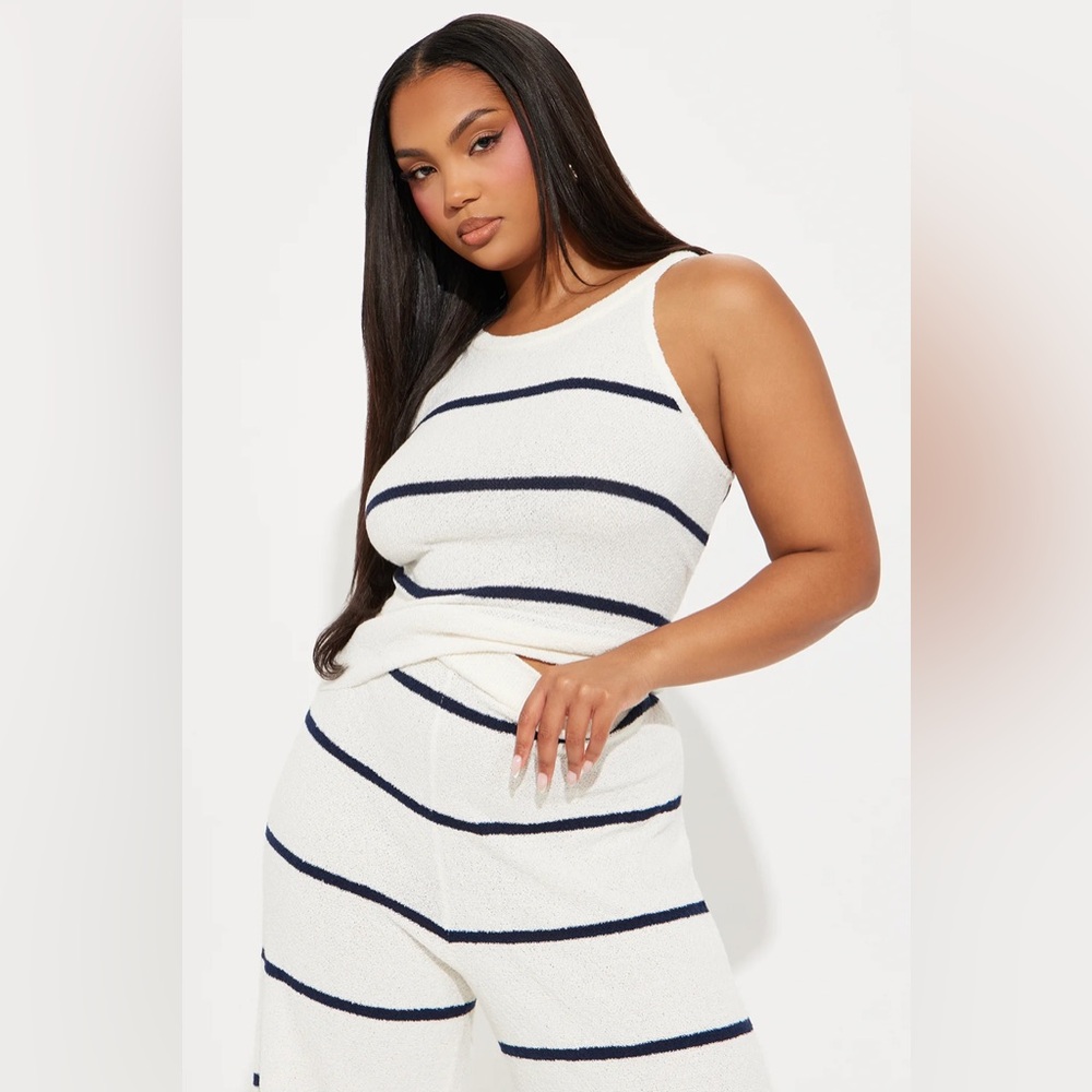 SAMANTHA STRIPED PANT SET - Picture 5 of 7